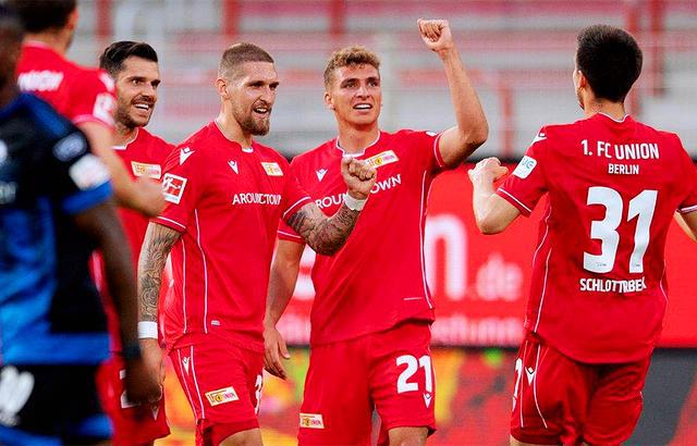 关于斯图加特青年队战胜对手，取得积分榜第三位置的信息