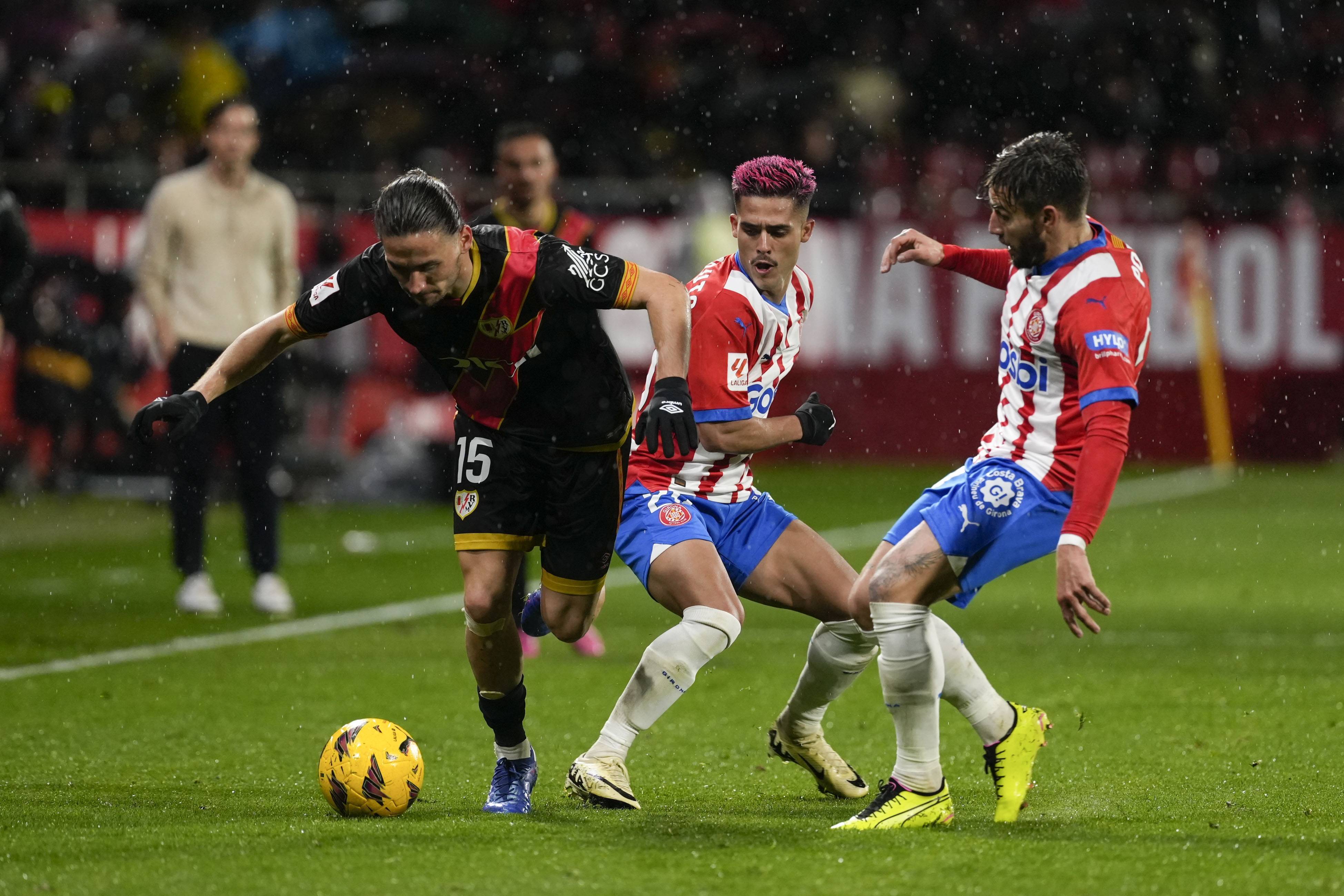 九游VIP-罗马前锋飒爽登场，助球队轻松击败对手的简单介绍