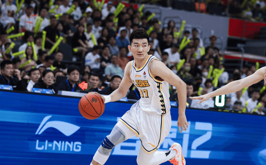 广厦球员威力超群,引领比赛节奏的简单介绍 广厦球员威力超群,引领比赛节奏的简单介绍