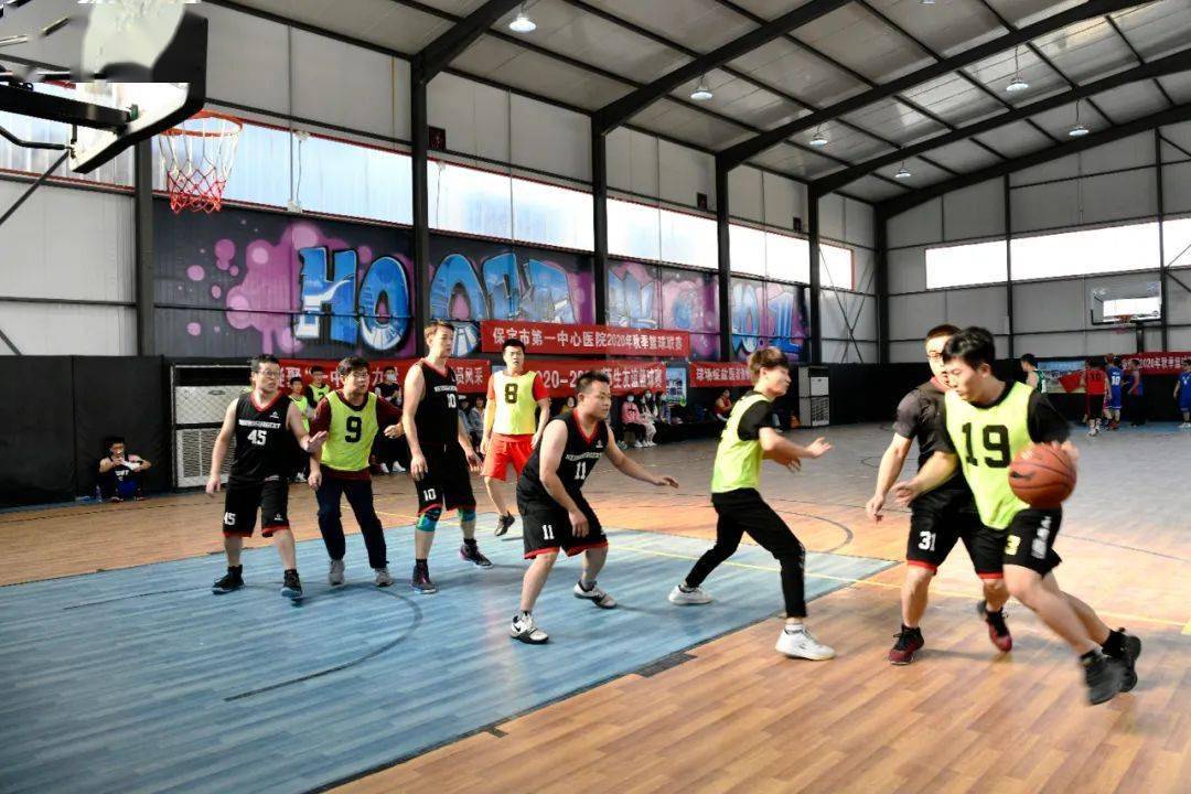 联赛严格要求,球场人员规范行为 联赛严格要求,球场人员规范行为