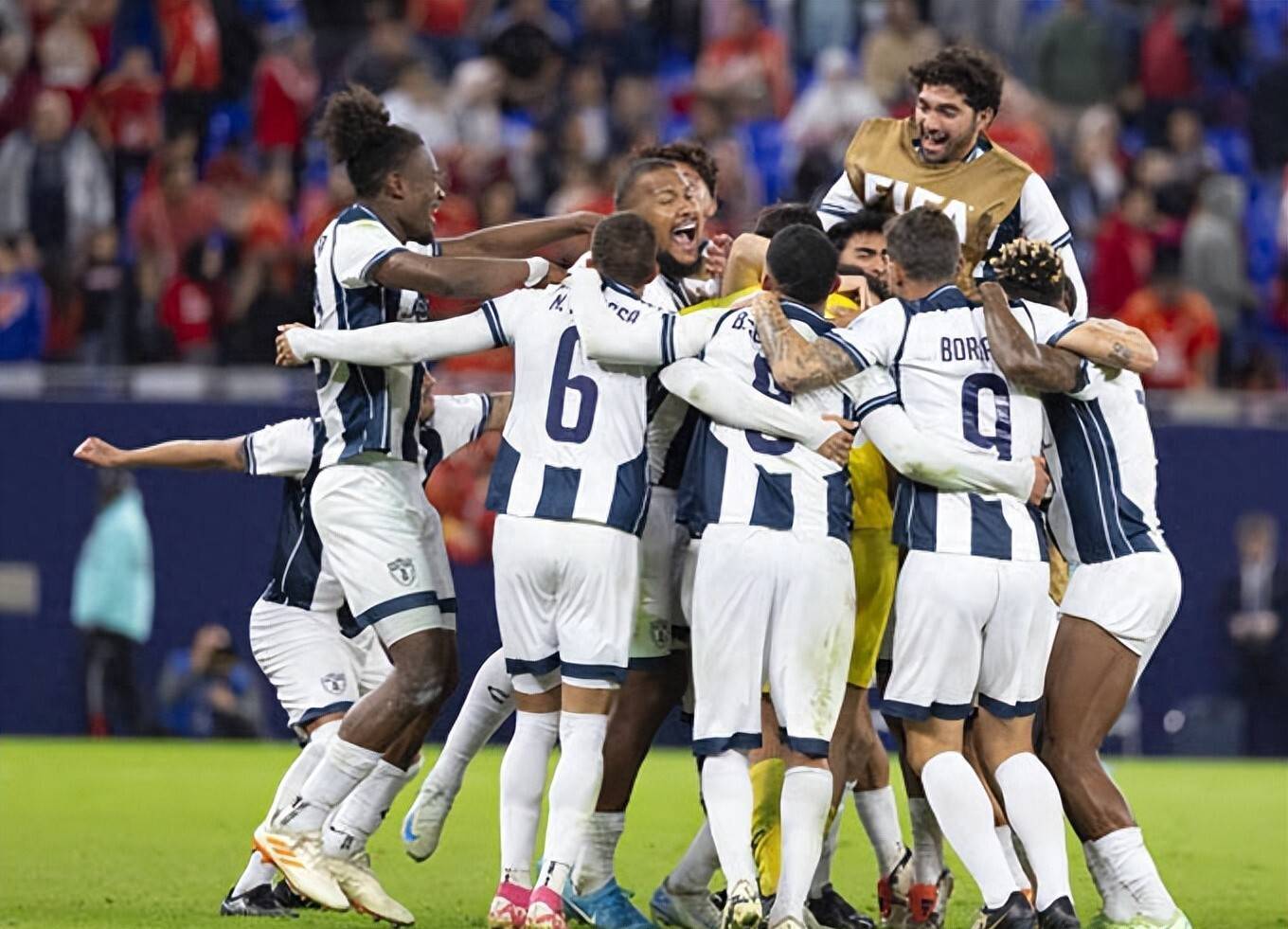 包含世俱杯前瞻:帕丘卡与对手交锋看点的词条 包含世俱杯前瞻:帕丘卡与对手交锋看点的词条