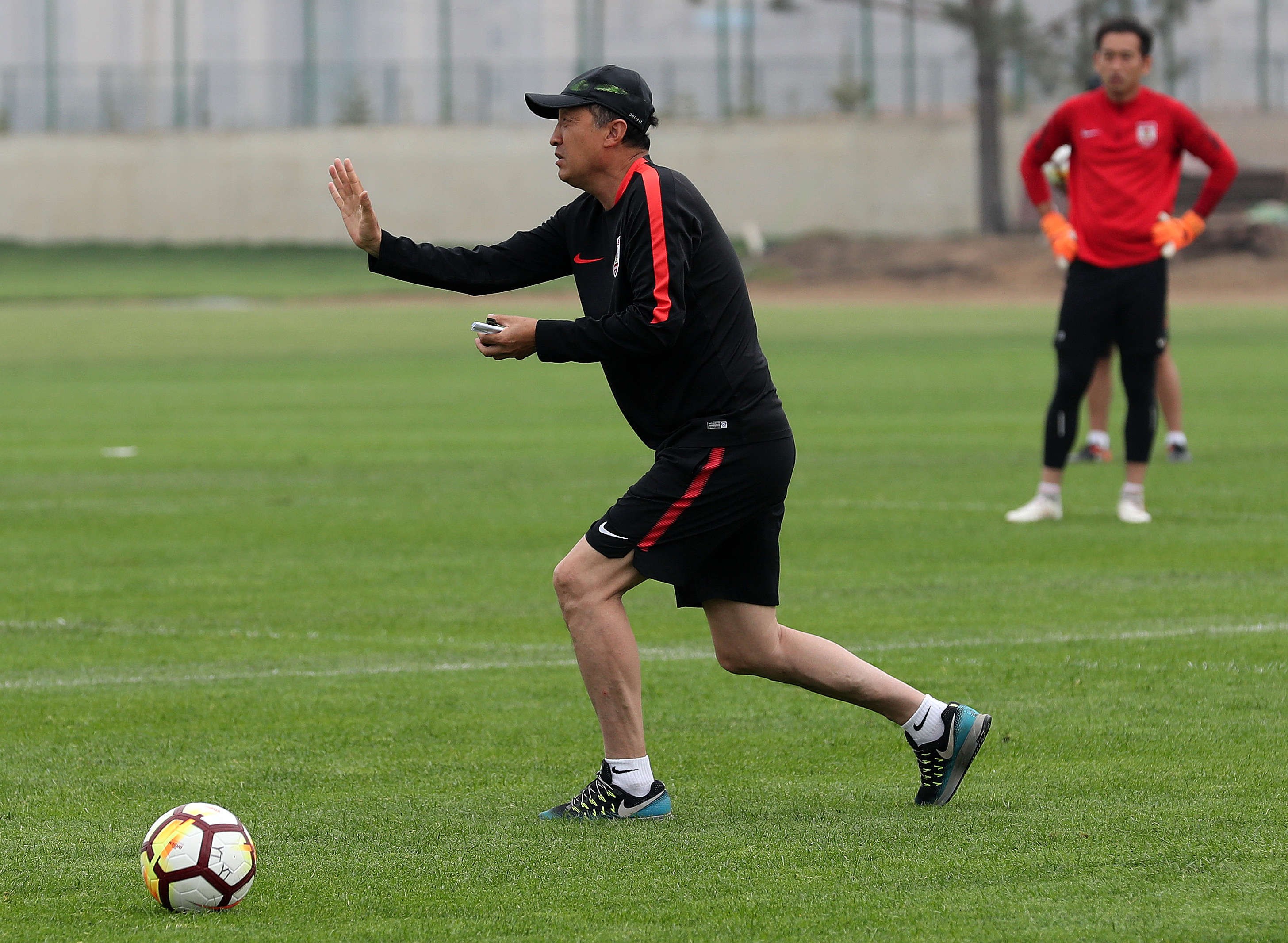 罚球训练成效明显球员状态提升