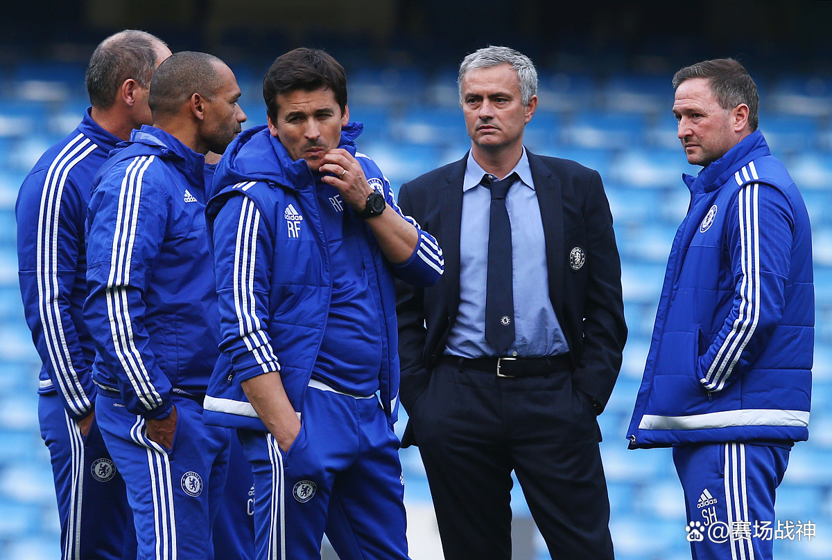 九游官网-包含切尔西重量级球员合影曝光团结一致备战下一轮比赛的词条