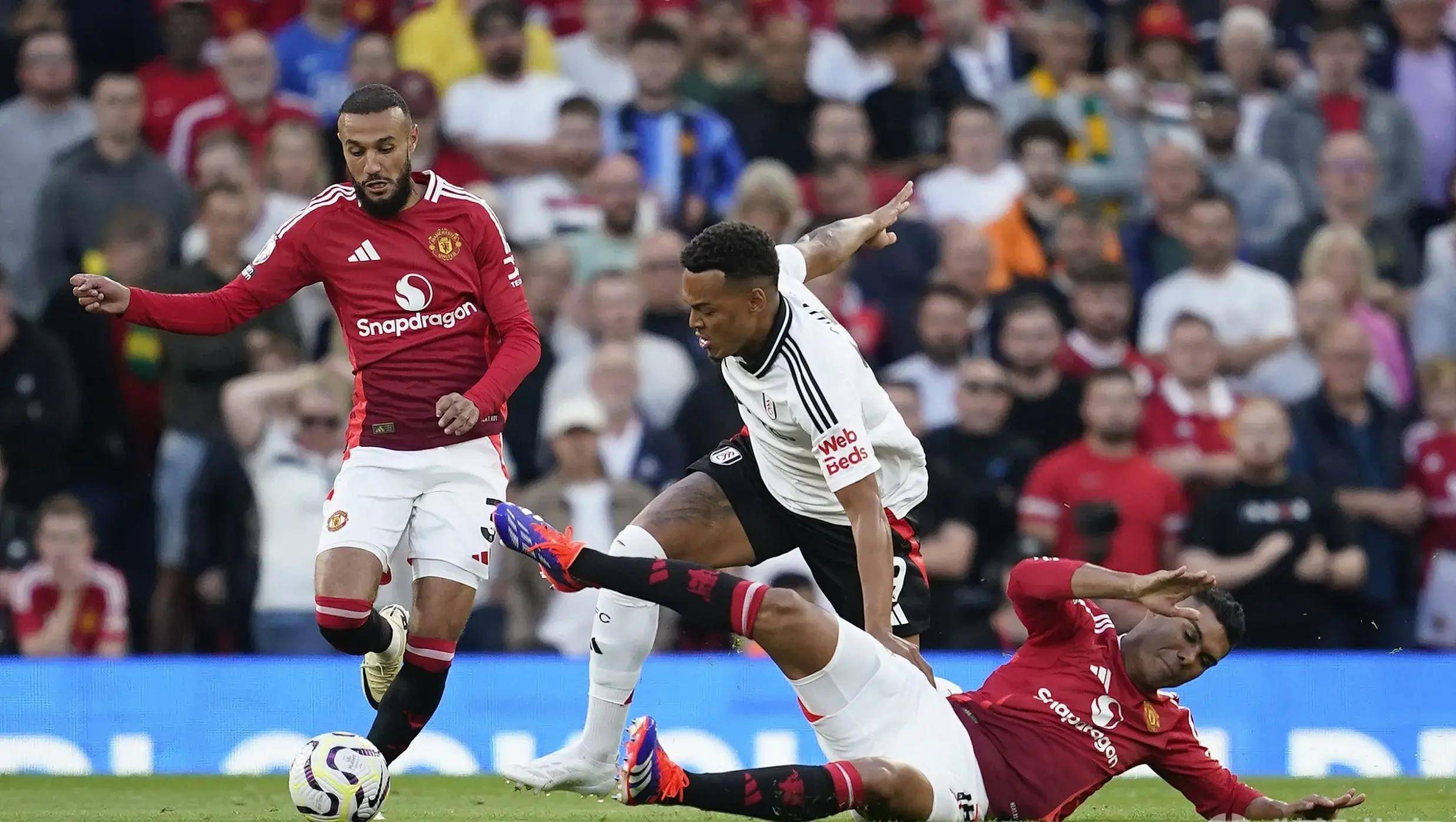 曼联球员助攻助胜,篡位领先积分榜的简单介绍 曼联球员助攻助胜,篡位领先积分榜的简单介绍