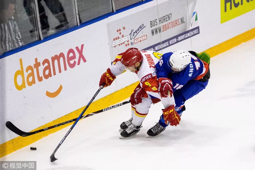 九游娱乐官方网站-香港球队越战越强，击败实力对手