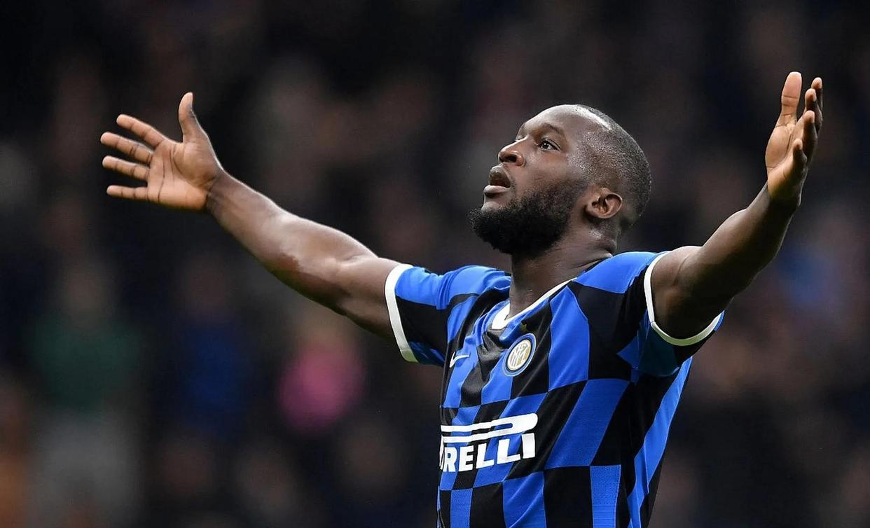 柏林联队大胜对手,登顶积分榜! 柏林联队大胜对手,登顶积分榜!