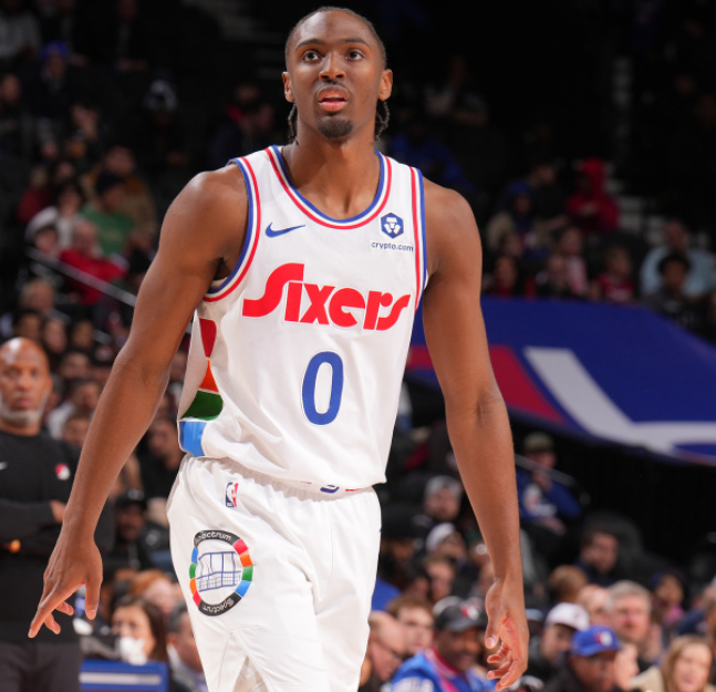 洛里昂球员踢出高水准比赛,为球队锁定胜局 洛里昂球员踢出高水准比赛,为球队锁定胜局