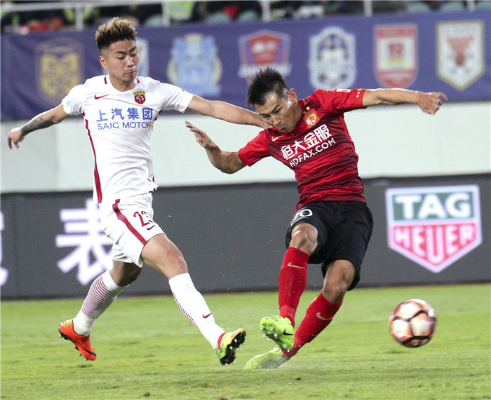 广州富力誓取连胜,势不可挡 广州富力誓取连胜,势不可挡