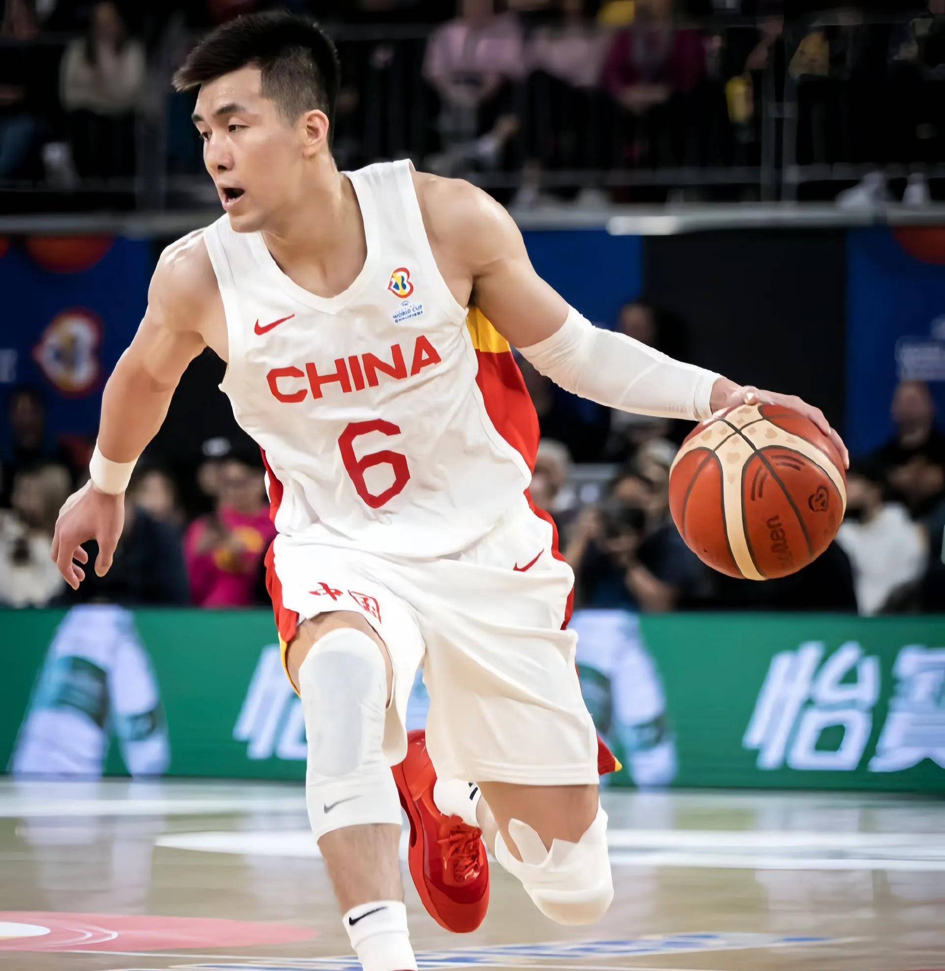 湖北男篮精湛技艺,轻松取胜 湖北男篮精湛技艺,轻松取胜