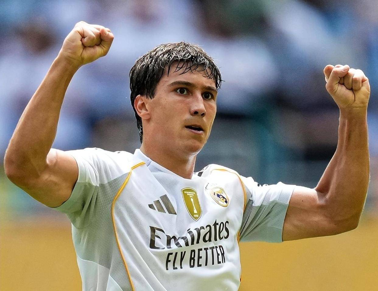 皇马再现绝杀,保持不败战绩 皇马再现绝杀,保持不败战绩