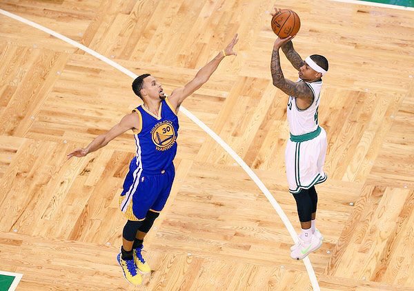 NBA自由市场:凯尔特人队与伊赛亚-托马斯签约的简单介绍 NBA自由市场:凯尔特人队与伊赛亚-托马斯签约的简单介绍