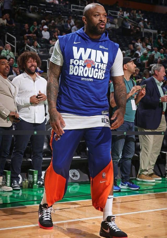 九游VIP-尼克斯队老将复出,助球队重返胜利轨道的简单介绍