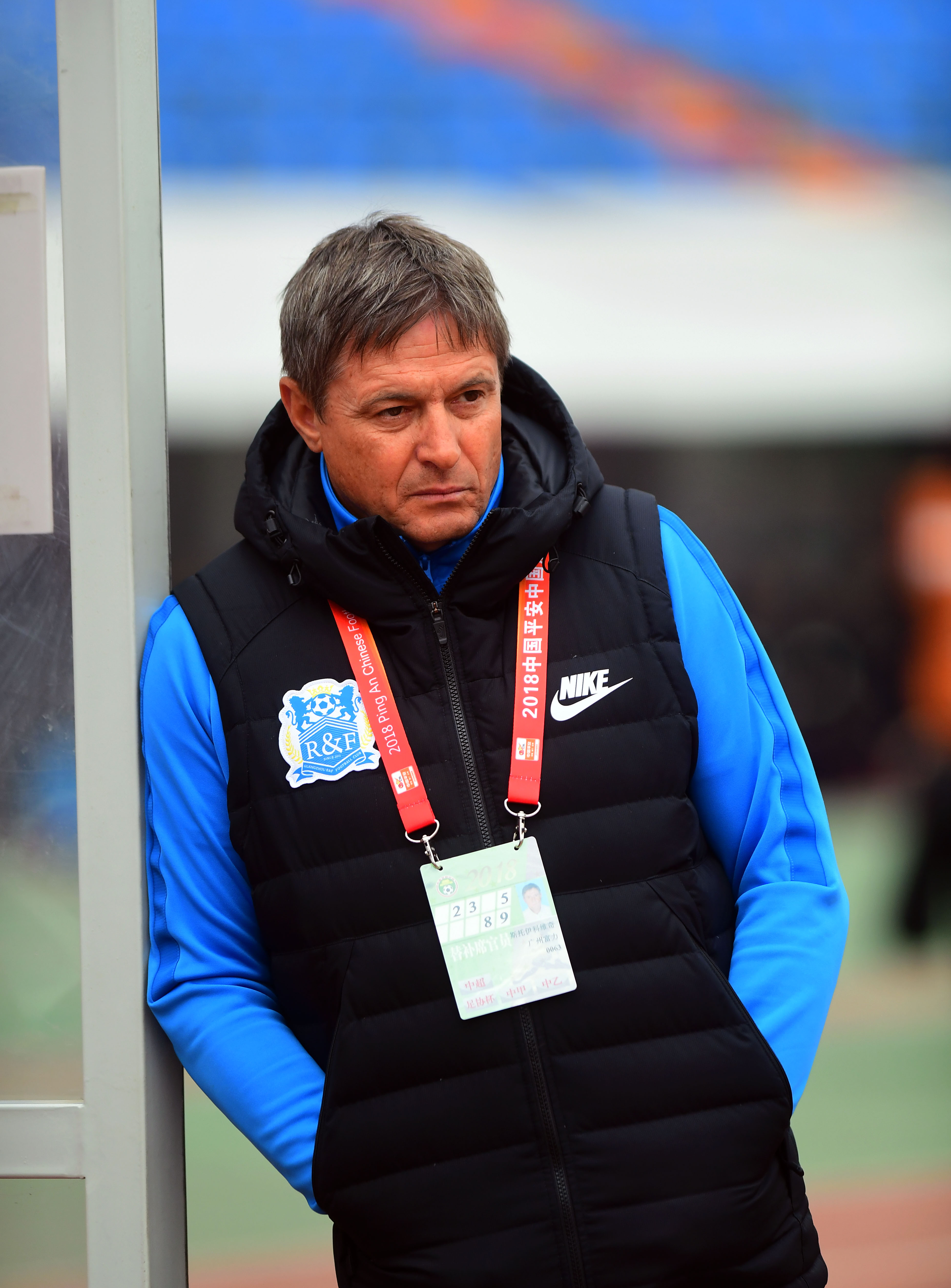 九游娱乐网站-富力客场大胜，保级前景一线希望